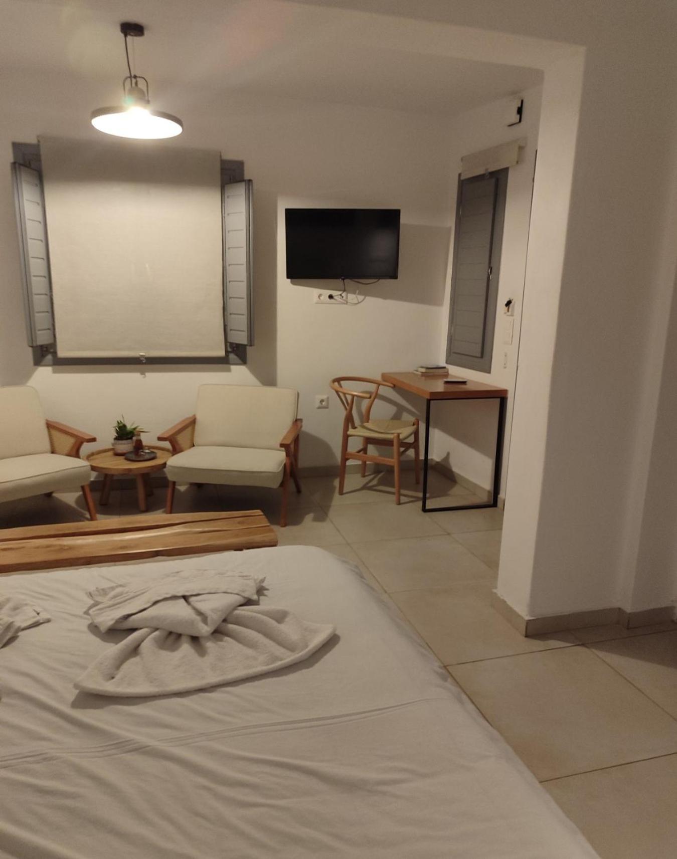 Charming Cozy Suites Naxos City Exterior foto